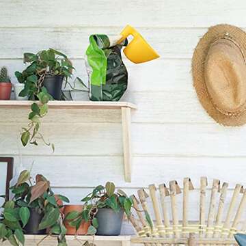 Perky-Pet Scoop'n Fill Bird Seed Scoop - Easy & Durable Seed Handling