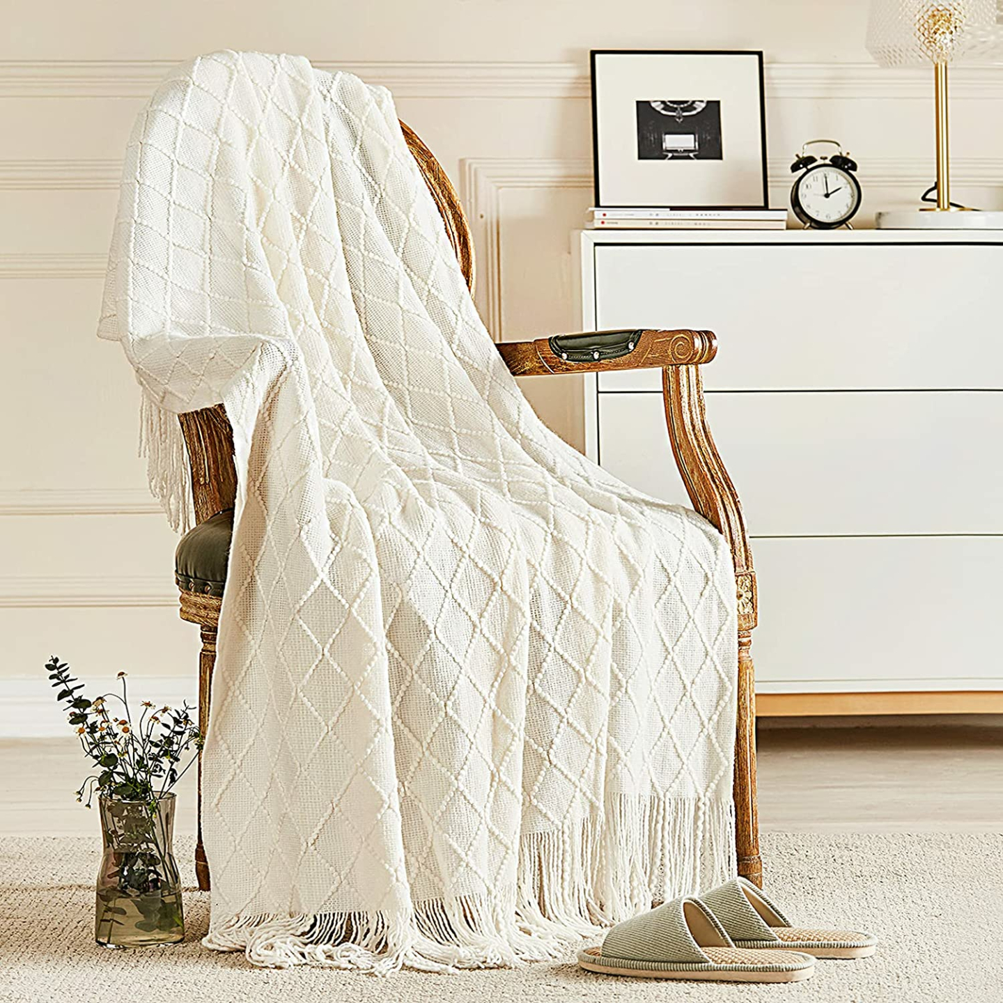 Inhand Knit Throw Blanket with Tassels - 50"x60"