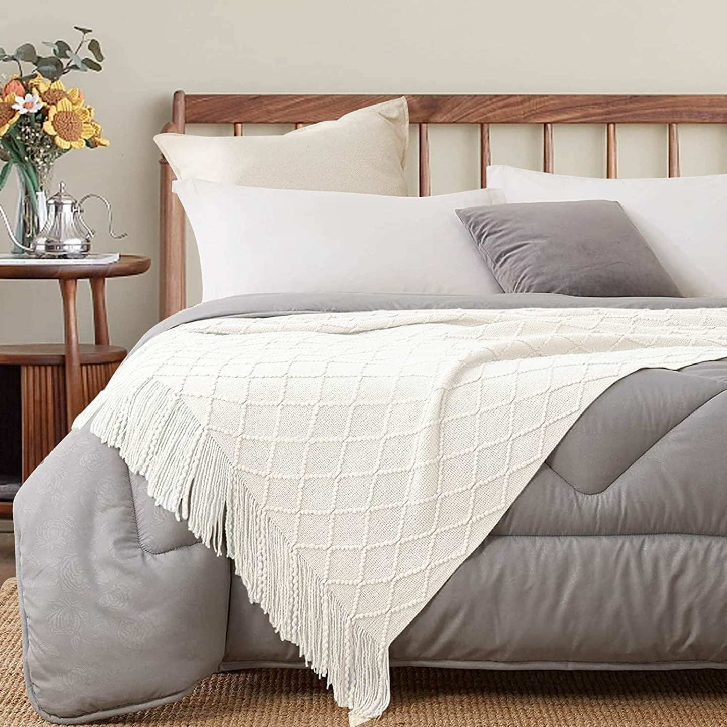 Inhand Knit Throw Blanket with Tassels - 50"x60"