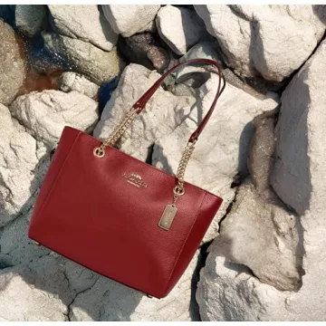 Elegant COACH Cammie Chain Tote in Red Apple