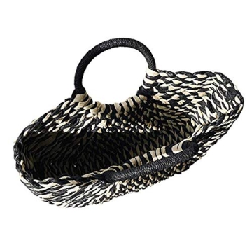 Stylish Women’s Straw Handbag for Summer Beach Days