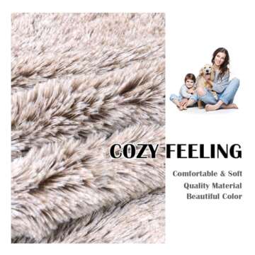 GMOEGEFT 32" Brown Faux Fur Christmas Tree Skirt