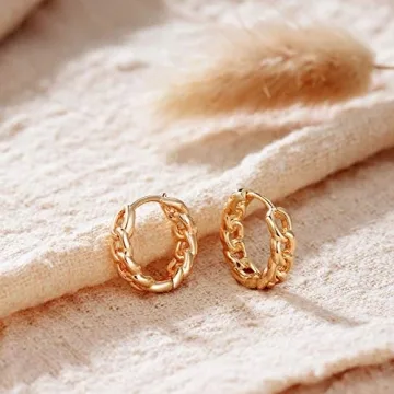 MEVECCO Gold Hoop Earrings for Everyday Minimalism