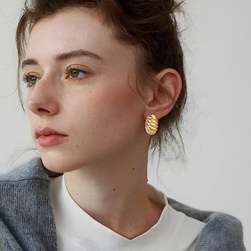 Stylish HESSAWELL Twisted Stud Earrings for Women