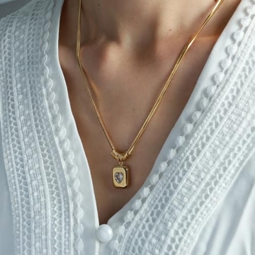 Elegant Niaspi Rectangle Pendant Necklace for Women