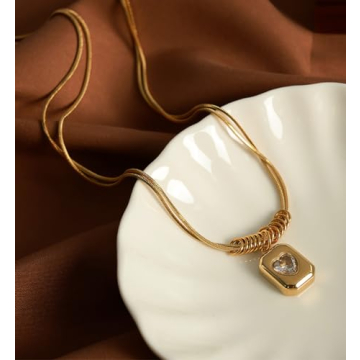 Elegant Niaspi Rectangle Pendant Necklace for Women