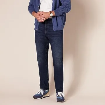 Men's Athletic-Fit Stretch Jeans for Comfort and Style
