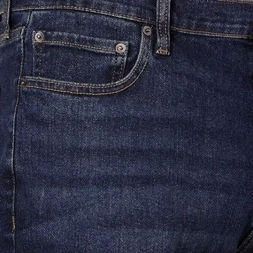 Men's Athletic-Fit Stretch Jeans for Comfort and Style
