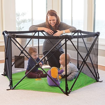 Lightweight Pop ‘n Play Portable Playard for Easy Trips
