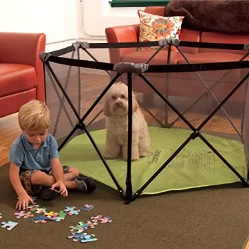 Lightweight Pop ‘n Play Portable Playard for Easy Trips