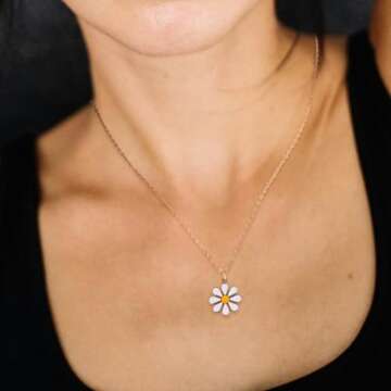 MIXJOY Small Daisy Necklace for Women - Dainty Daisy Tiny White Flower Necklace Minimalist Femininity Gifts, Female's Daisy Lover Gifts, Cheer Up Gift for Her, Gold
