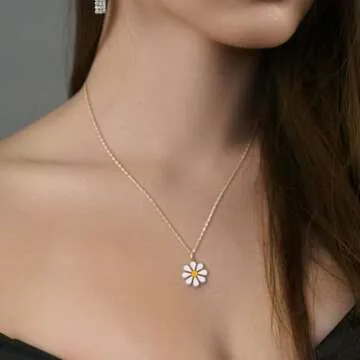 MIXJOY Small Daisy Necklace for Women - Dainty Daisy Tiny White Flower Necklace Minimalist Femininity Gifts, Female's Daisy Lover Gifts, Cheer Up Gift for Her, Gold