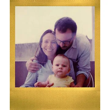 Polaroid Now 2nd Gen Instant Camera Bundle – Retro Fun!