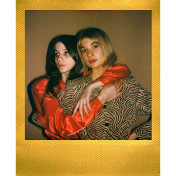 Polaroid Now 2nd Gen Instant Camera Bundle – Retro Fun!