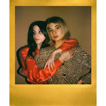 Polaroid Now 2nd Gen Instant Camera Bundle – Retro Fun!