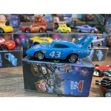 HOMETEAM SP Die-Casting Racers Toy Cars, Safety Alloy Material for Childs, Beauty Color Box Packaging for Your Son Birthday, Inspired by Favorite Characters, Gift for 3+ Years Old (The King)