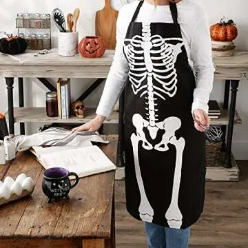 DII Happy Halloween Collection Goth Style Spooky Kitchen Apron, One Size, Skeleton