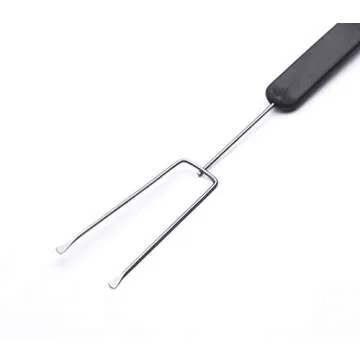 Disney Olaf Waffle Maker, 12"x5"x9", White