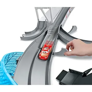 Disney Cars 3 Ultimate Florida Speedway Track Set