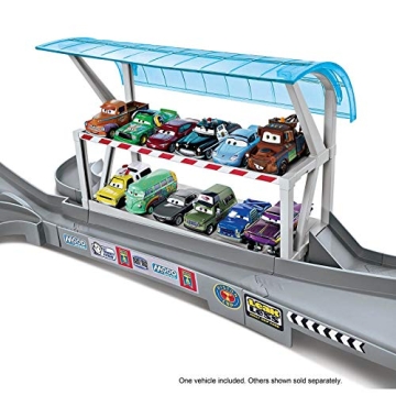 Disney Cars 3 Ultimate Florida Speedway Track Set
