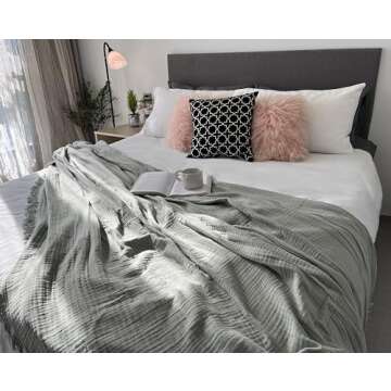 KyraHome 100% Organic Cotton Muslin Blanket - Stylish Comfort