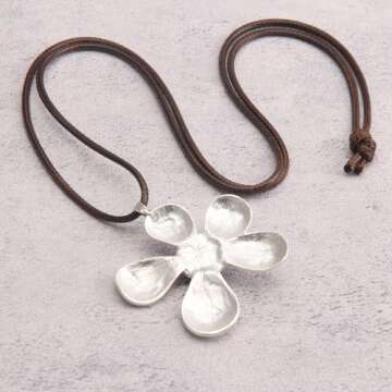 Joymiao Bohemian Flower Pendant Necklace for Women