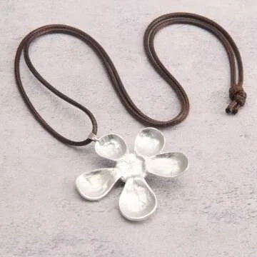 Joymiao Bohemian Flower Pendant Necklace for Women