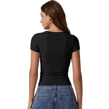 Stylish QINSEN Short Sleeve T-shirt for All Occasions