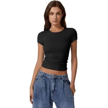 Stylish QINSEN Short Sleeve T-shirt for All Occasions