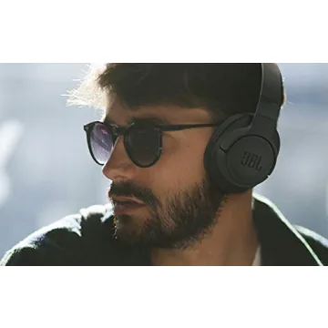 JBL TUNE 700BT Headphones with 27-Hour Battery Life