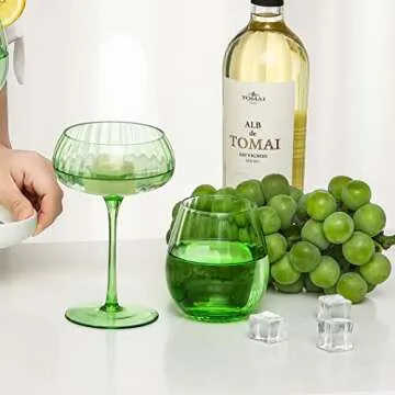EVEREST GLOBAL 1 Pack Ribbed Coupe Cocktail Glasses 8.1 oz, Classic Manhattan Glasses For Cocktails Champagne, Ripple Coupe Glasses Stem Glassware, Prosecco, Martini, Cocktail, Green