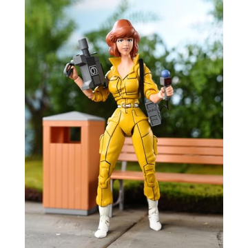 Ultimate April O'Neil TMNT Figurine - NECA Collectible