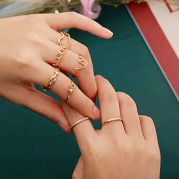Honsny 8PCS Gold Plated Stacking Rings for Women