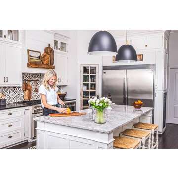 Tulips and Vase Ribbed Glass with 20 White Tulips Artificial Flowers Gift Set Fluted Clear Flower Vase and Fake Tulips Look Real Entryway Living Room Table Office Shelf Decor Faux Tulips in Short Vase