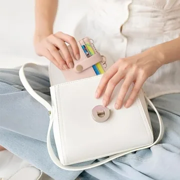 POIUGOYA Slim RFID Blocking Leather Wallet with Keychain