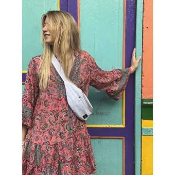 Trendy Vibe Festival Gear Fanny Pack - Stylish White Waist Bag