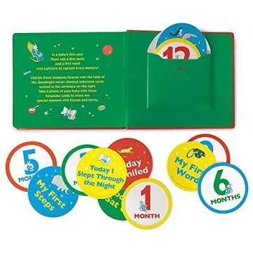 Goodnight Moon Milestone Edition: Book and Milestone Cards