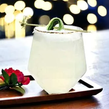 24 count Diamond Unbreakable Stemless Plastic Wine Champagne Glasses Disposable Shatterproof BPA-Free Wine Glasses Indoor Outdoor Ideal for Home Office Bars, Wedding 12 Ounce Cup (Gold)