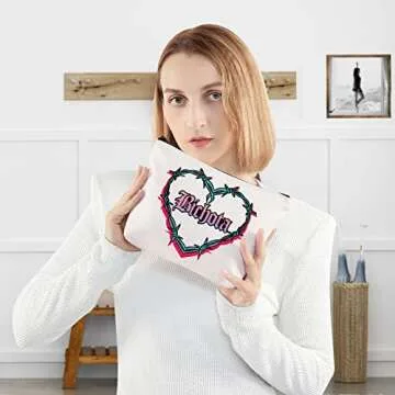 WZMPA Latin Music Cosmetic Makeup Bag Musical Inspired Gift Music Fans Makeup Zipper Pouch Bag For Family Friend (Bichota)