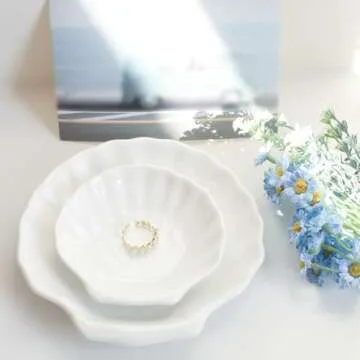 CCINPPY Shell Ring Dish Tray, Ceramic Jewelry Tray Trinket Dish, Seashell Key Holder Bowl, Beach Room Coastal Decor Aesthetic, Ocean Bathroom Counter Decor, White, Small