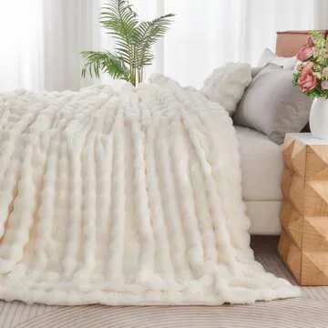 Lotus Karen Queen Size Faux Fur Blanket Cream White - Big Bubble Rabbit Fluff Blanket for Bed, Large Fluffy Fuzzy Cozy Blanket, Thick Furry Plush Shaggy Blankets, 90x90 Inches