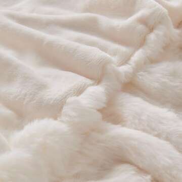Lotus Karen Queen Size Faux Fur Blanket Cream White - Big Bubble Rabbit Fluff Blanket for Bed, Large Fluffy Fuzzy Cozy Blanket, Thick Furry Plush Shaggy Blankets, 90x90 Inches