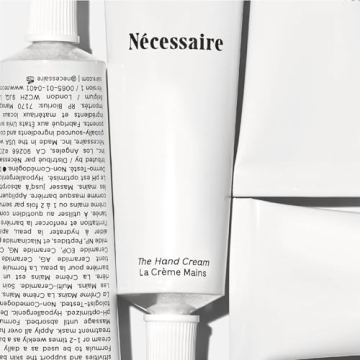 Nécessaire Hand Cream with 5 Ceramides and Peptides
