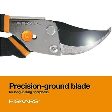 Fiskars Bypass Pruning Shears Sharp Rust-Resistant Garden Tool