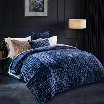 Luxurious Velvet King Quilt Set for Ultimate Comfort