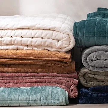 Luxurious Velvet King Quilt Set for Ultimate Comfort