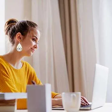 School Earrings, Cute Leather Lightweight Creative I Love Math Teardrop Pencil Dangle Zinc Earrings School Gifts for Women And Students