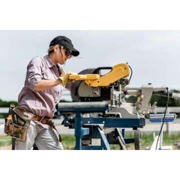 Dickies Women's Dri-tech Moisture Control Crew Socks Multipack, Black Stripe (6 Pairs), Shoe Size: 6-9