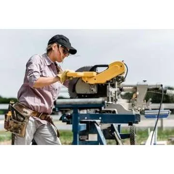 Dickies Women's Dri-tech Moisture Control Crew Socks Multipack, Black Stripe (6 Pairs), Shoe Size: 6-9