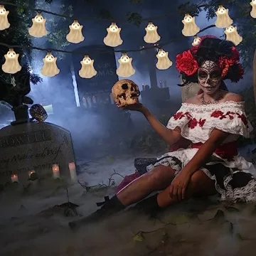 Charming 8.5ft Halloween Ghost String Lights for Festivities